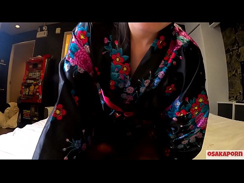 ❤️ ځوان cosplay نجلۍ په یوه آس او په یوه blowjob کې د squirt سره orgasm ته جنس خوښوي. اسيايي نجلۍ چې ويښتان لرونکې بلۍ او ښکلې سينه يې په دوديز جاپاني لباس کې په شوقيه ويډيو کې د مشت زنی ښکارندویي کوي. ساکورا 3 اوساکاپورن. ☑ ❌❤